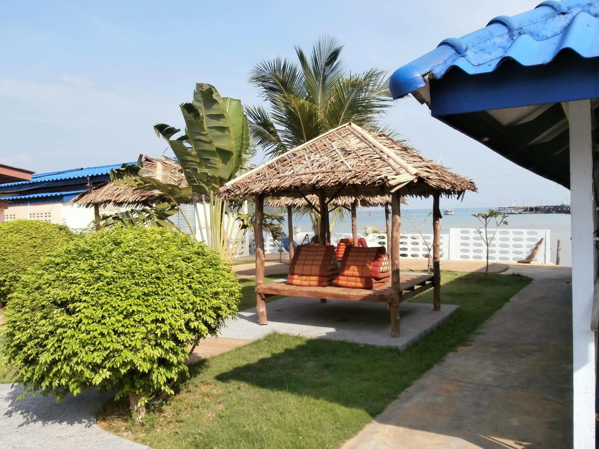 Hotel Fiji Palms Phuket Exterior foto